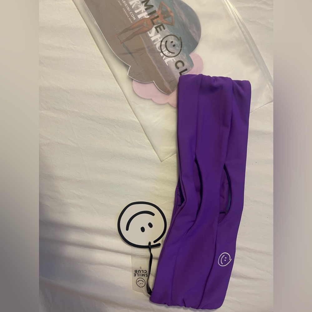 Moana Smile club social butterfly tube in purple